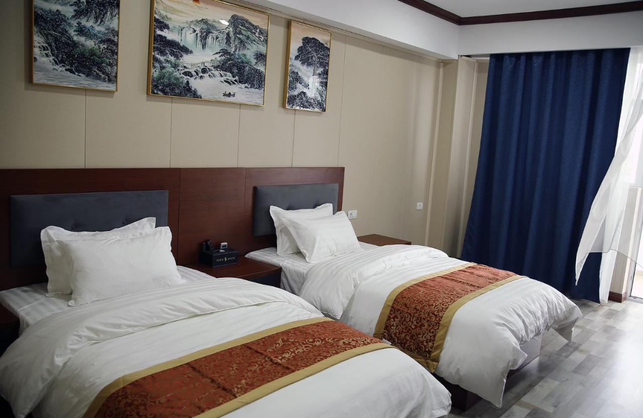 Aparthotel Peace House Dobroesti Exterior foto